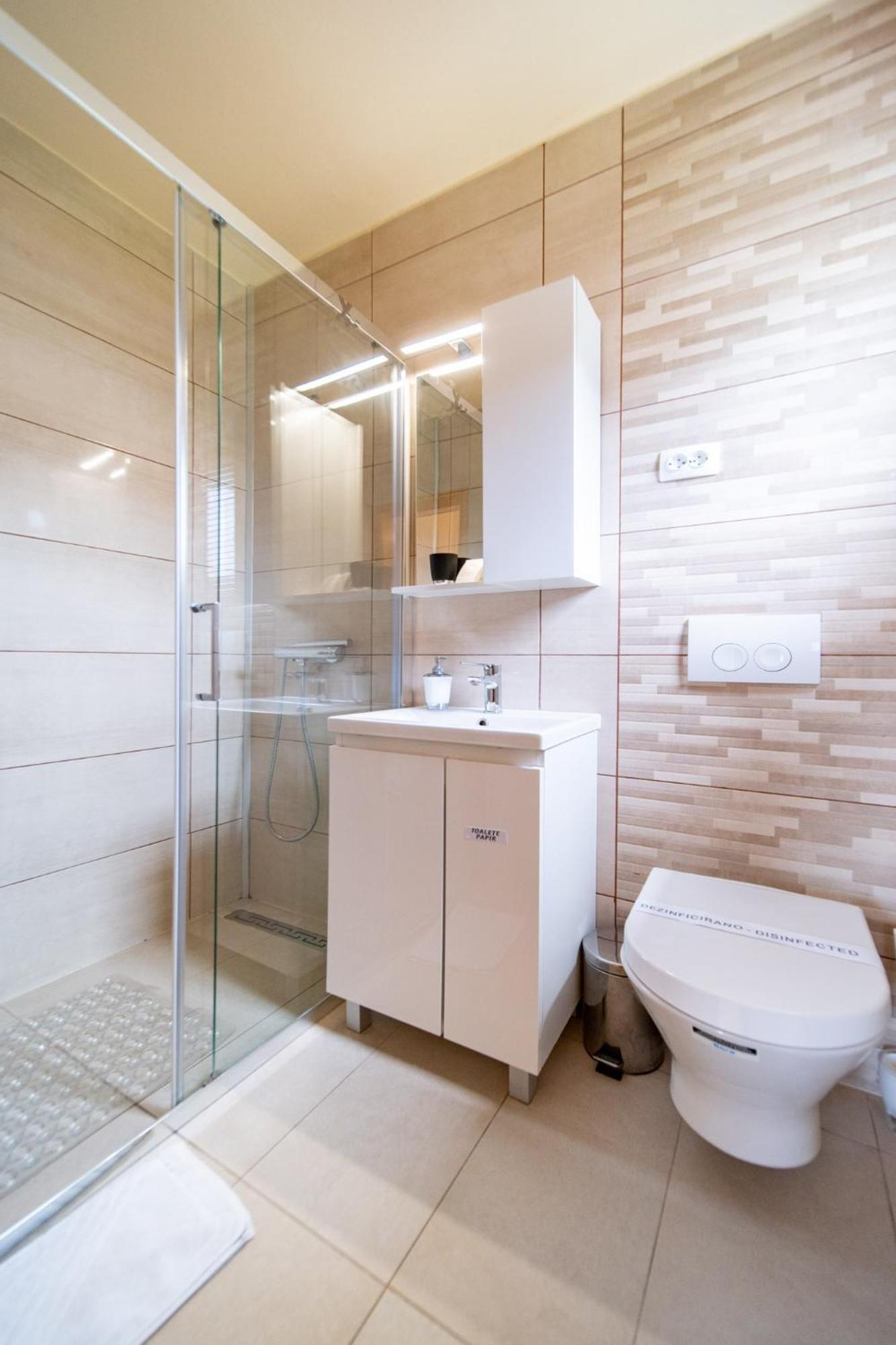 ראב Guesthouse Mira מראה חיצוני תמונה